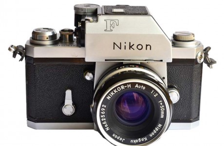 Nikon F