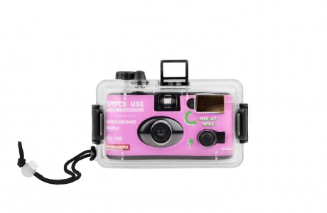 Simple Use Reloadable Camera & Underwater Case LomoChrome Purple